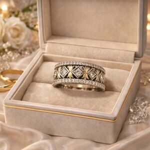 Elegant Silver and Gold Women's Ring